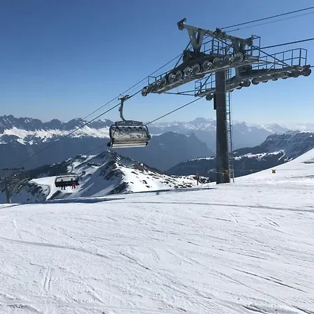 Luxurioeses Galerie-penthouse Direkt Am Walensee Apartamento