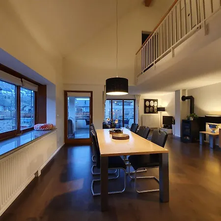 Apartment Luxurioeses Galerie-penthouse Direkt Am Walensee *