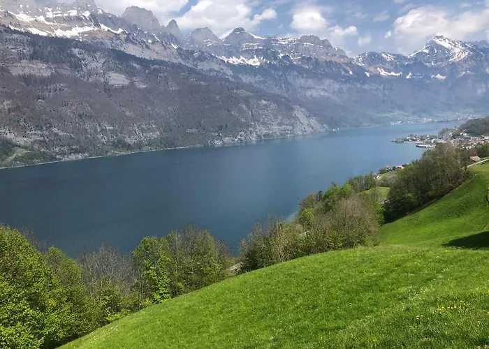 Luxurioeses Galerie-penthouse Direkt Am Walensee انتيرتيرزين