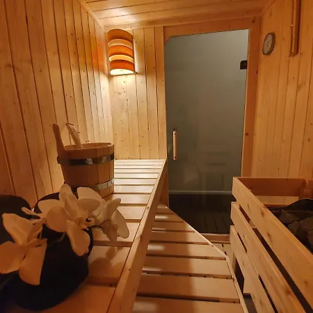 Luxurioeses Galerie-penthouse Direkt Am Walensee *